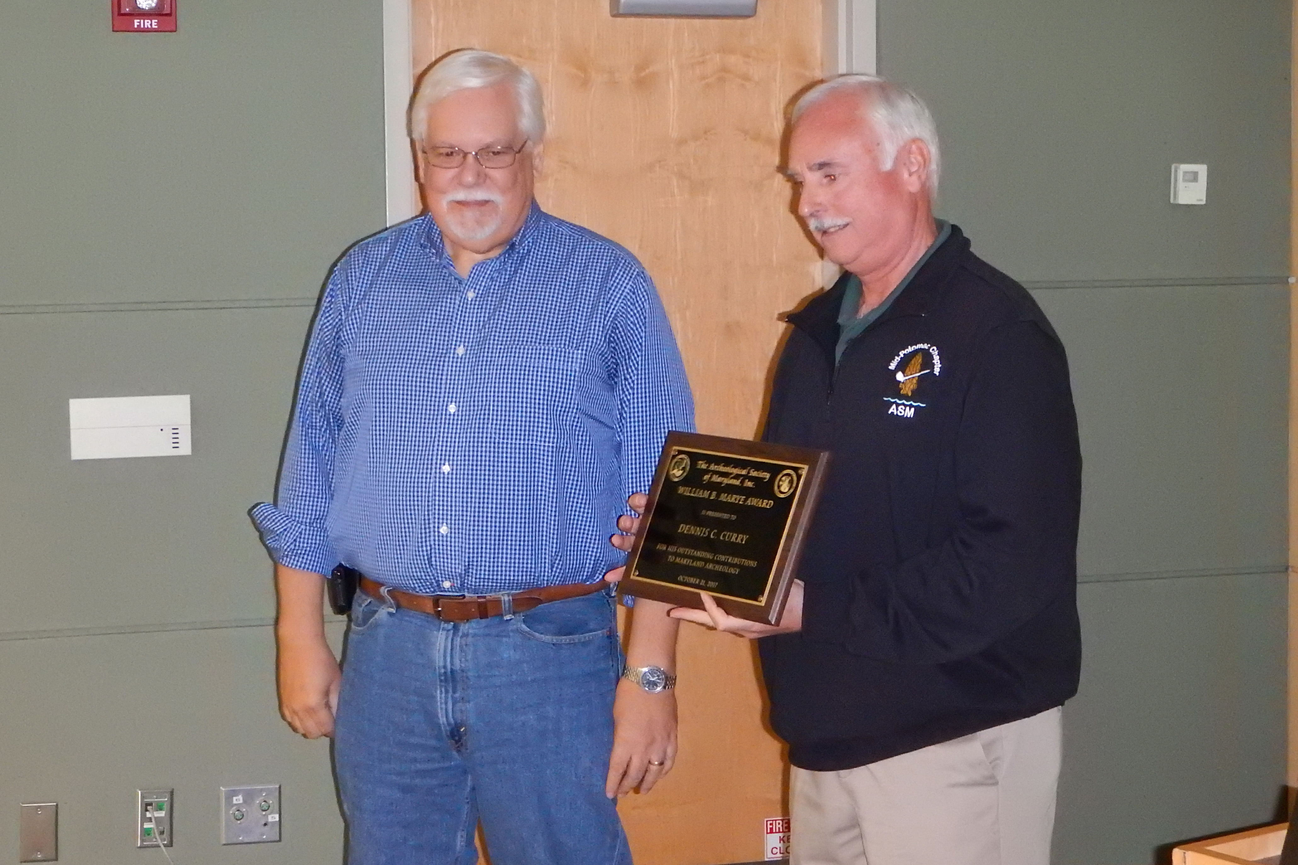 ASM President,
						Don Housley presents the 2017 William B. Marye Award to Dennis Curry